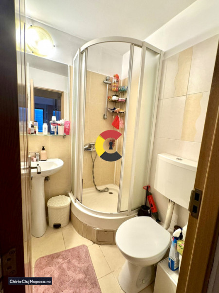 Apartament cu 3 dormitoare si living, Marasti, zona The Office, parcare