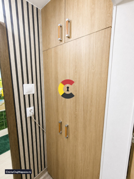 Apart. modern cu 3 camere deco. + parcare, Între lacuri, str Nirajului