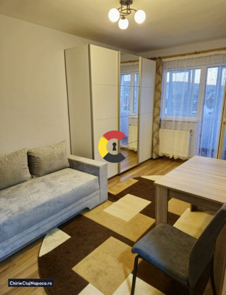 Garsoniera moderna cu balcon inchis, Marasti, zona UTCN