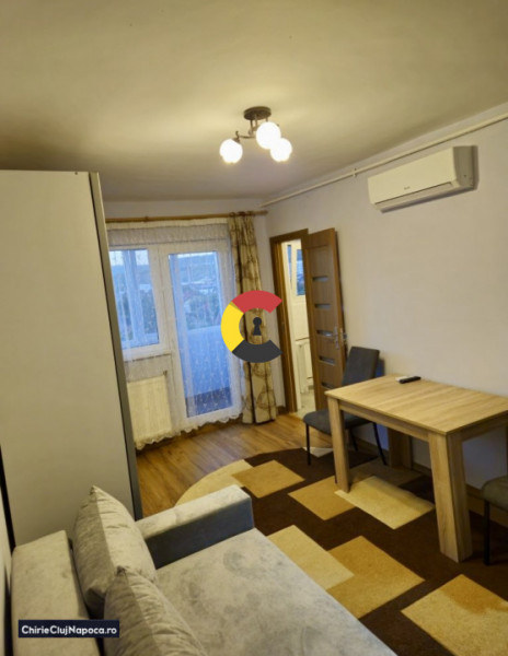 Garsoniera moderna cu balcon inchis, Marasti, zona UTCN