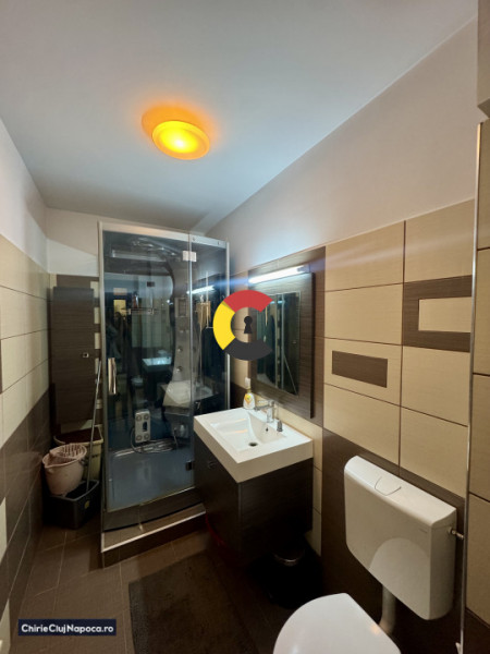 Apartament cu 2 camere si Terasa, Horea, zona Facultatii de Litere, parcare 