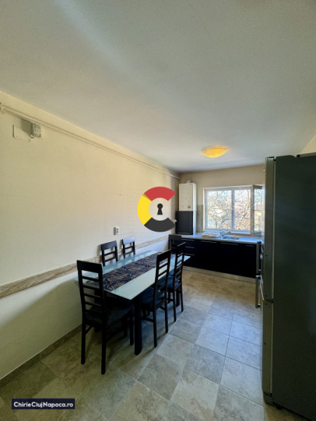 Apartament cu 2 camere si Terasa, Horea, zona Facultatii de Litere, parcare 