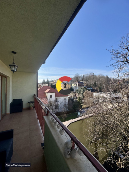 Apartament cu 2 camere si Terasa, Horea, zona Facultatii de Litere, parcare 