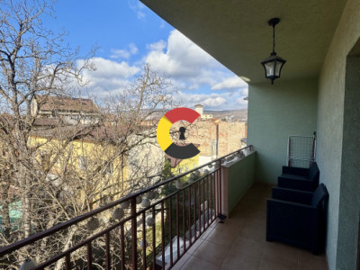Apartament cu 2 camere si Terasa, Horea, zona Facultatii de Litere, parcare 