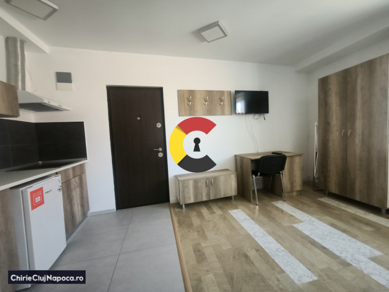 Garsoniera moderna, bloc nou, zona strazii Horea 