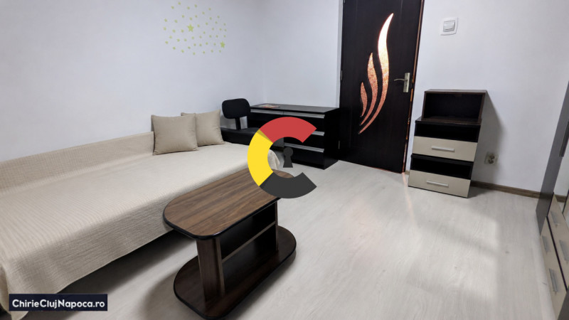 Apartament studentesc cu 2 camere decomandate in spate la Iulius Mall.