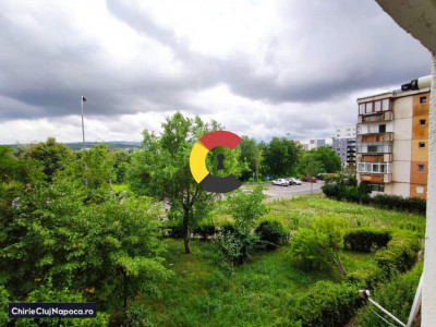 Apartament studentesc cu 2 camere decomandate in spate la Iulius Mall.