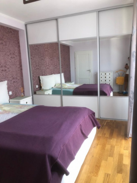 Apartament cu 2 dormitoare+2 balcoane, zona Zorilor/Europa 