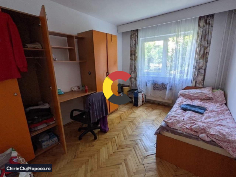 Apart. studentesc cu 3 dormitoare, Cart. Plopilor, aproape de Centru 