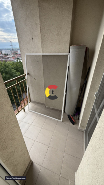 Ap spațios cu o cameră- balcon | Pța Mihai Viteazul-zona semicentrala 