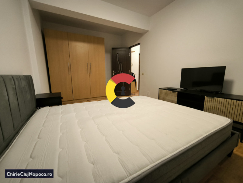 Apartament (living , bucătărie , dormitor) zona 18 Gym Bună ziua