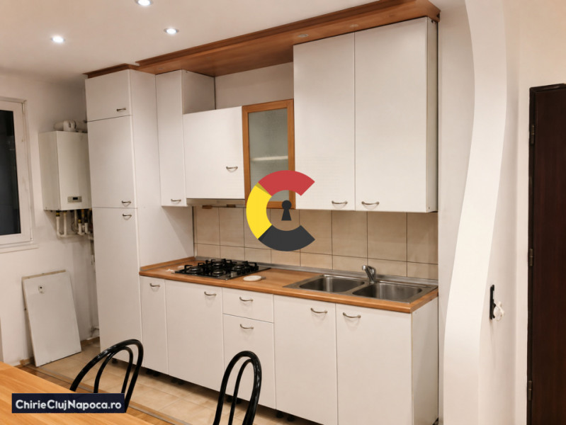 Apartament cu 3 dormitoare, Cart. Manastur, 4-5 statii de Centru 
