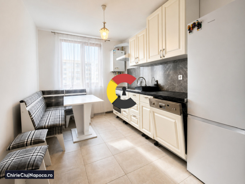 Apartament spatios cu 2 camere+parcare, str D. Mocanu Floresti