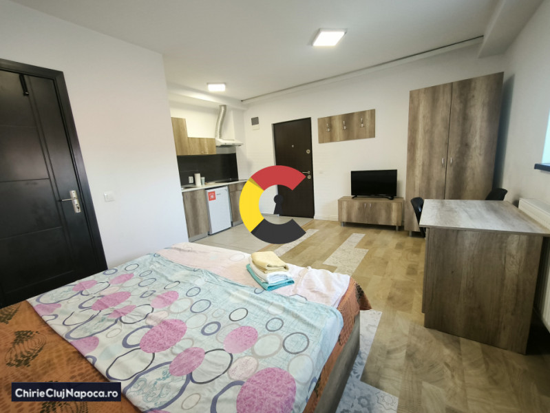 Garsoniera moderna, bloc nou, zona strazii Horea 