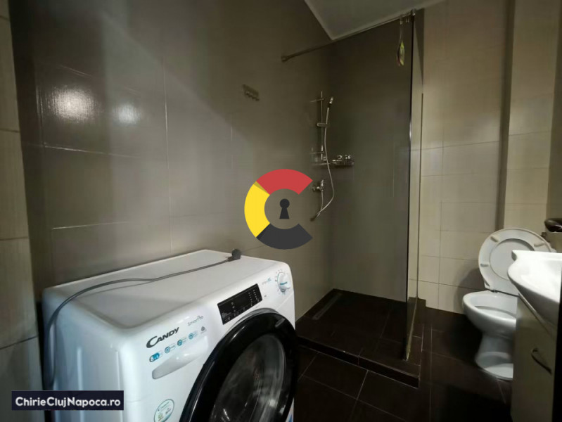 Ap. modern cu 2 camere + curte proprie, chiar lângă Lacuri/Iulius Mall