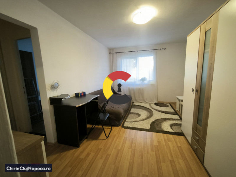 Apartament fain cu 2 camere + parcare , zona McDonald's Manastur 