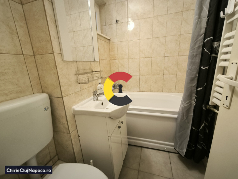 Apartament fain cu 2 camere + parcare , zona McDonald's Manastur 