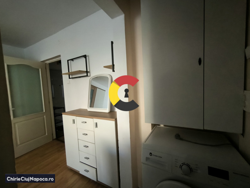 Apartament fain cu 2 camere + parcare , zona McDonald's Manastur 