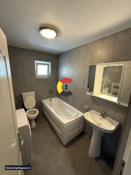 Garsoniera, Calea Turzii, Parcare si Balcon generos, renovata recent