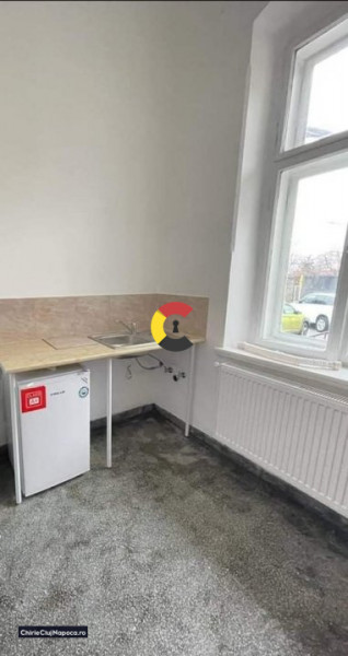 Casa nemobilata, 60 mp, 2 camere, Centru, zona Parcului Central