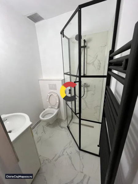Apartament cu o camera marasti/ centrala proprie/ semidecomandat/ 400€