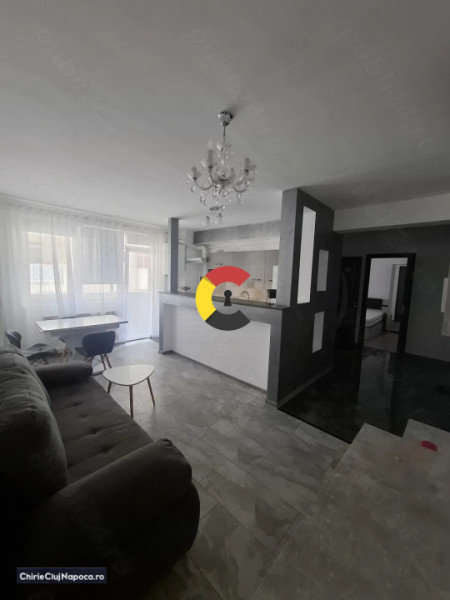 Apartament 2 camere / zona vivo/ loc de parcare/central proprie / 400 €