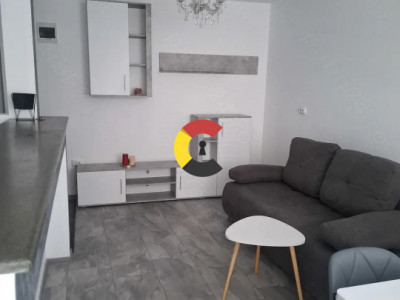 Apartament 2 camere / zona vivo/ loc de parcare/central proprie 