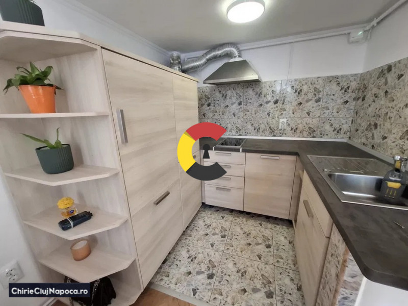 Ap. modern tip studio, in apropiere de centru, zona Cipariu + parcare 
