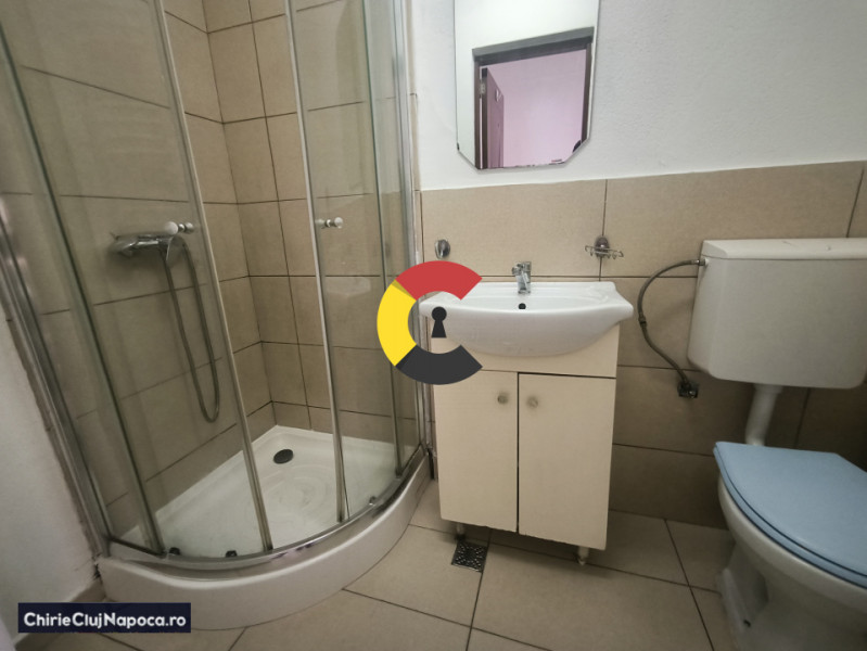 Garsoniera studenteasca situata in centrul Clujului, str Motilor