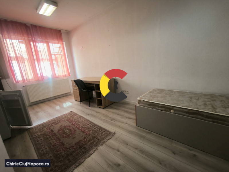 Garsoniera studenteasca situata in centrul Clujului, str Motilor