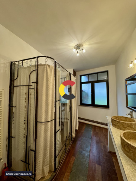 Apartament spatios cu 3 camere si gradina, Zorilor, zona Golden Tulip, parcari