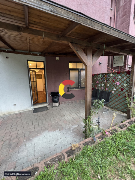 Apartament spatios cu 3 camere si gradina, Zorilor, zona Golden Tulip, parcari
