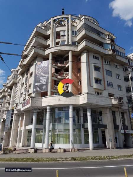 Ap cu 2 camere + terasă, in P-ta Cipariu aproape de Iulius si Centru!