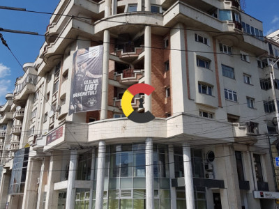 Ap cu 2 camere + terasă, in P-ta Cipariu aproape de Iulius si Centru!