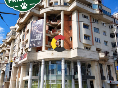 Ap cu 2 camere + terasă, in P-ta Cipariu aproape de Iulius si Centru!