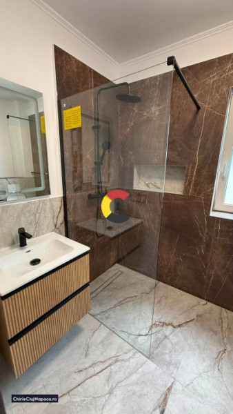 Ap nou cu 3 camere+ parcare | zona La Terenuri - Manastur 