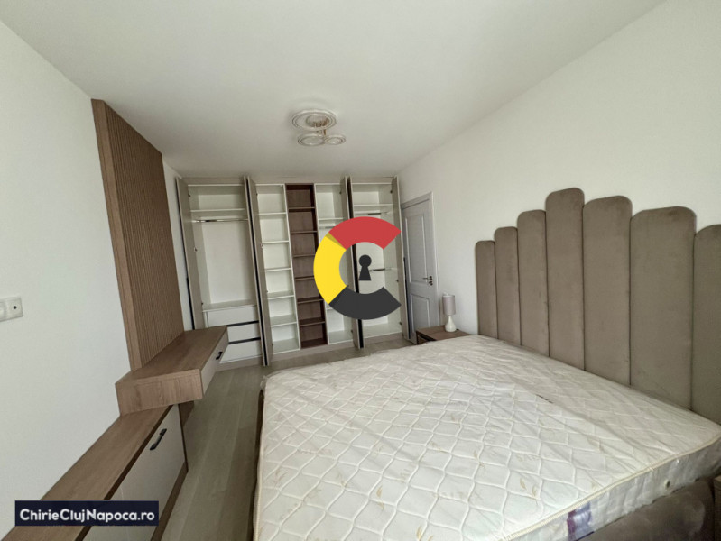 Apartament cu 2 dormitoare si living, Floresti, zona Cetatii, parcare si balcon