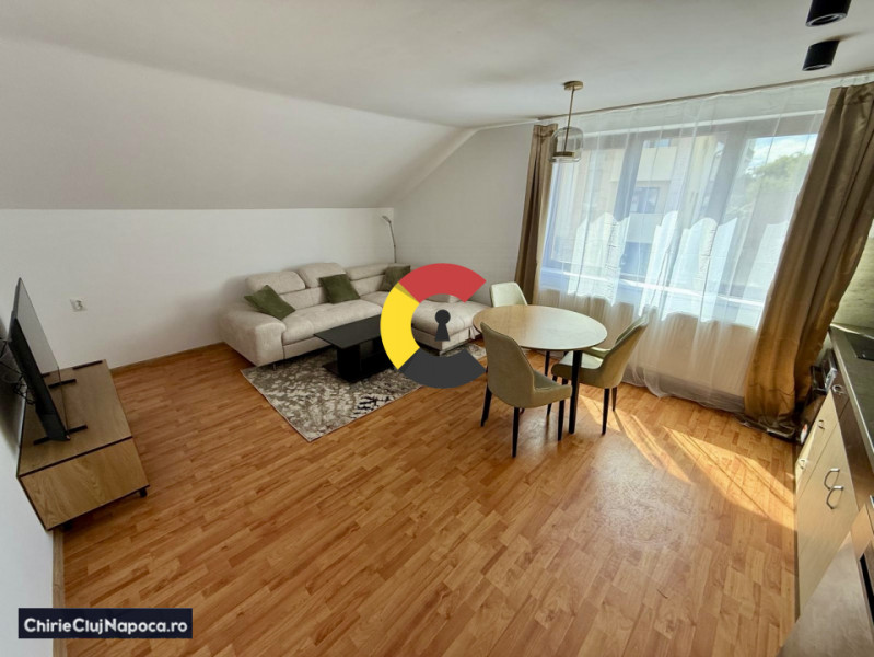 Apartament cu 2 camere, Europa, zona Golden Tulip, parcare si zona BBQ