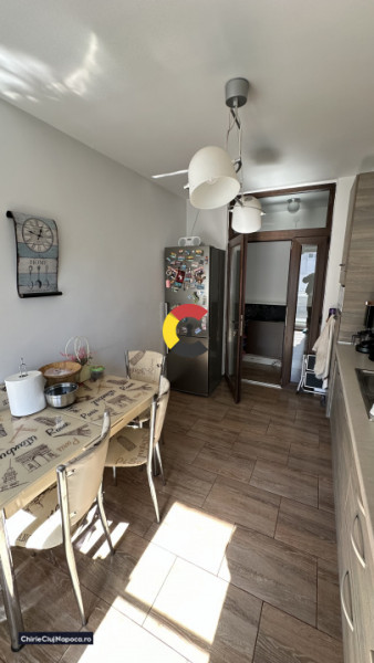 Apartament cu 3 camere decomandate in Zona Vivo