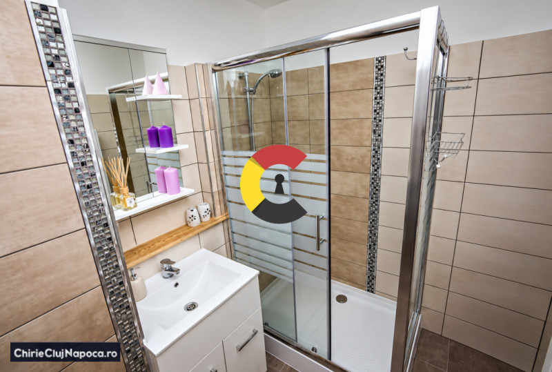 Apart. cu 2 camere deco + garaj, bloc nou, Cart. Gheorgheni/ Iulius 