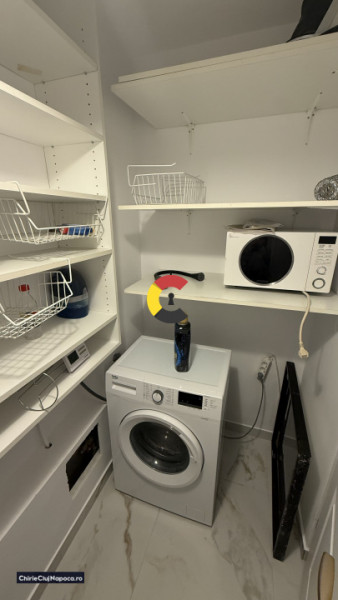 Ap recent renovat cu 2 camere+ parcare | clădire mică | cart Bună Ziua