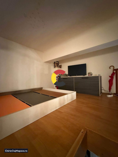 Ap cu 2 camere+o mica mansarda | parcare | cărți Iris - zona Oasului