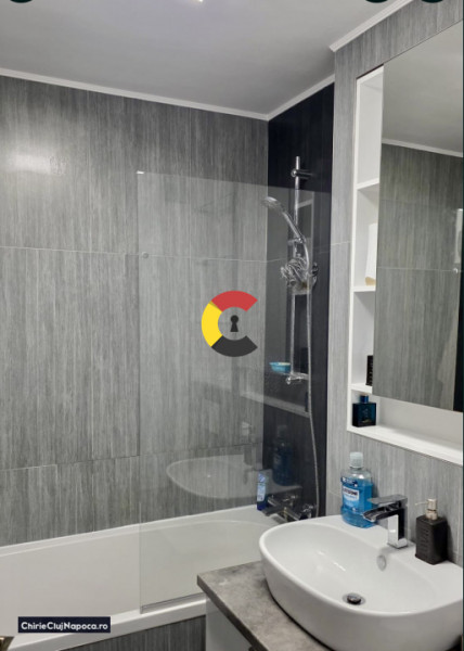 Apartament cu 2 camere si 2 balcoane, Zorilor, zona Observator