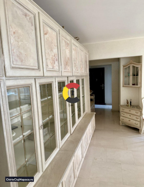 Apartament cu 2 camere si parcare, Manastur, zona McDonald’s