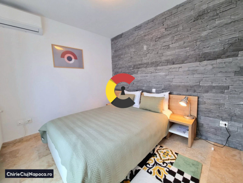 2-room apartment + balcony and parking, central area, near UMF & USAMV