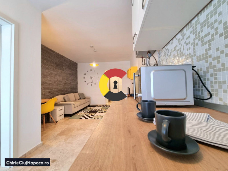 2-room apartment + balcony and parking, central area, near UMF & USAMV