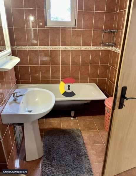 Casa cu 3 camere si curte proprie, Iris, zona Revo Fitness Club