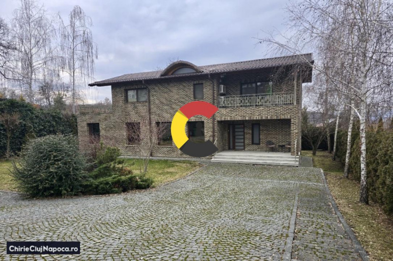 Casa cu 5 camere si gradina, Faget, zona Villa Foresta, garaj