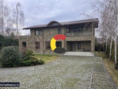 Casa cu 5 camere si gradina, Faget, zona Villa Foresta, garaj