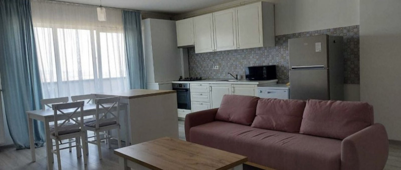 Apartament frumos| 2 camere| zona Omv Calea Turzii| Parcare